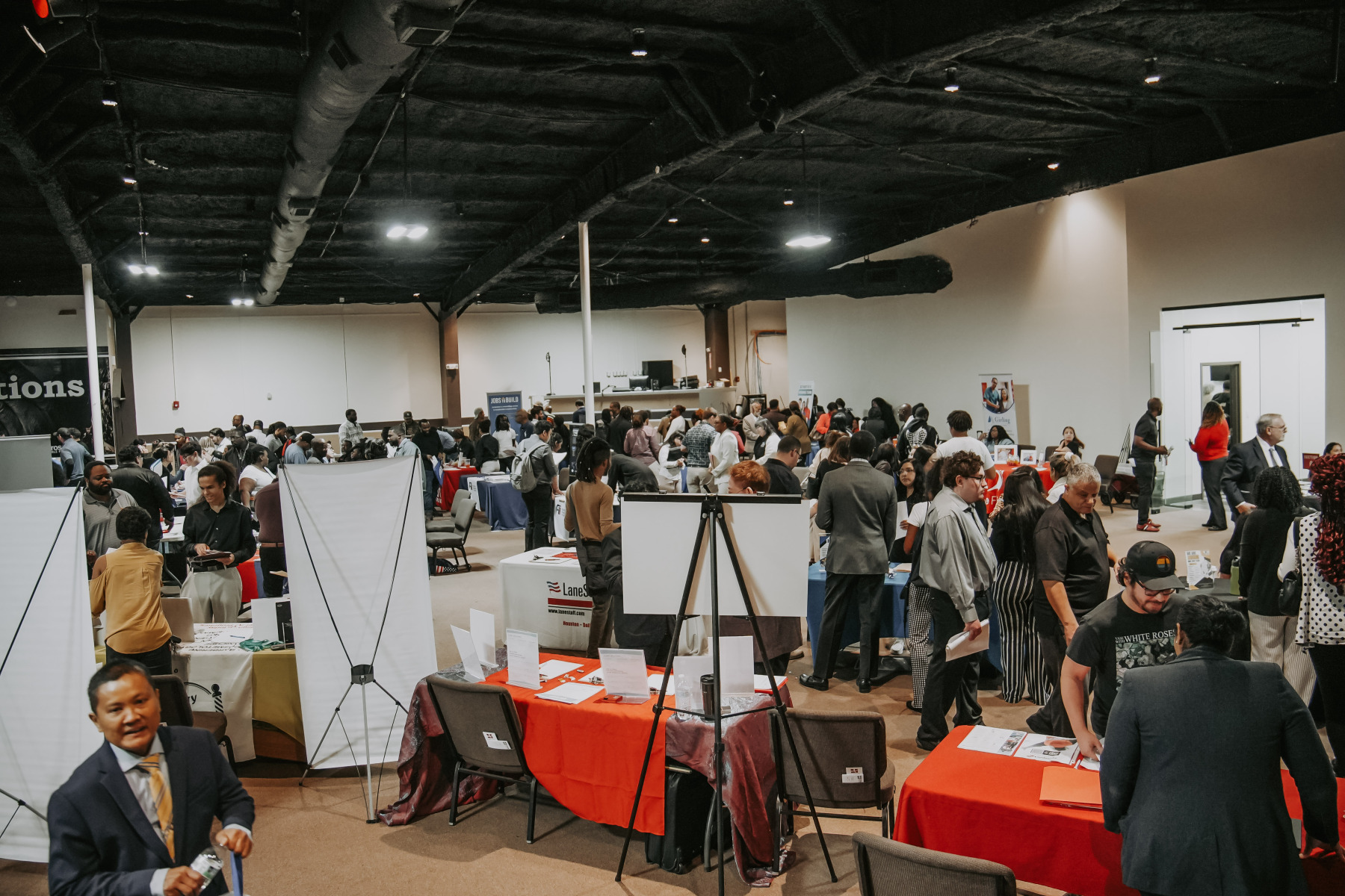Crossover Mega Job Fair Creates Hundreds of Career Opportunities