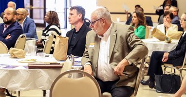 Communicate Your Way to a Job: Resume Workshop Supports Job Seekers