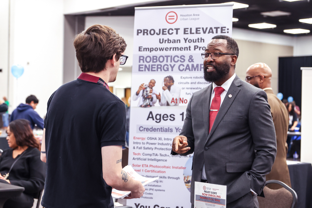 2026 Discover Your Future Job Fair Connects Youth With 100+ Employers in Pasadena