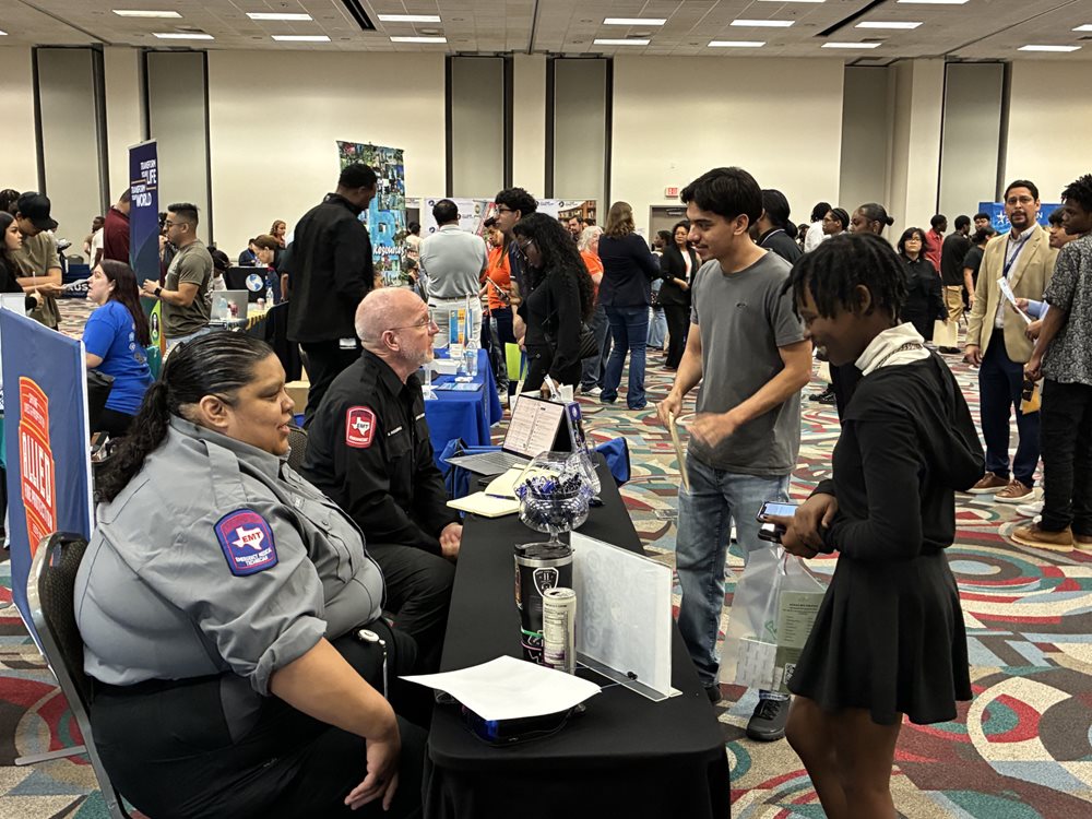 More Than 500 Young Adults Explore Career Opportunities at HGCY Career Exploration & Job Fair