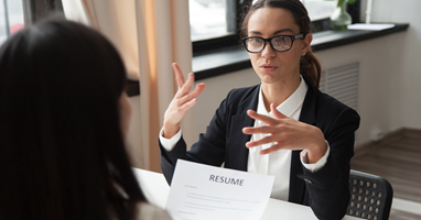 Create a Resume That Highlights Your Strengths